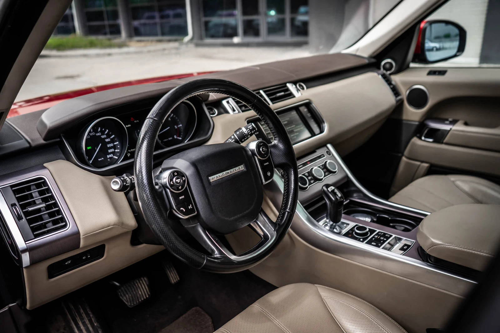 Land Rover Range Rover Sport HSE-SDV6 3.0d, снимка 7 - Автомобили и джипове - 54291927