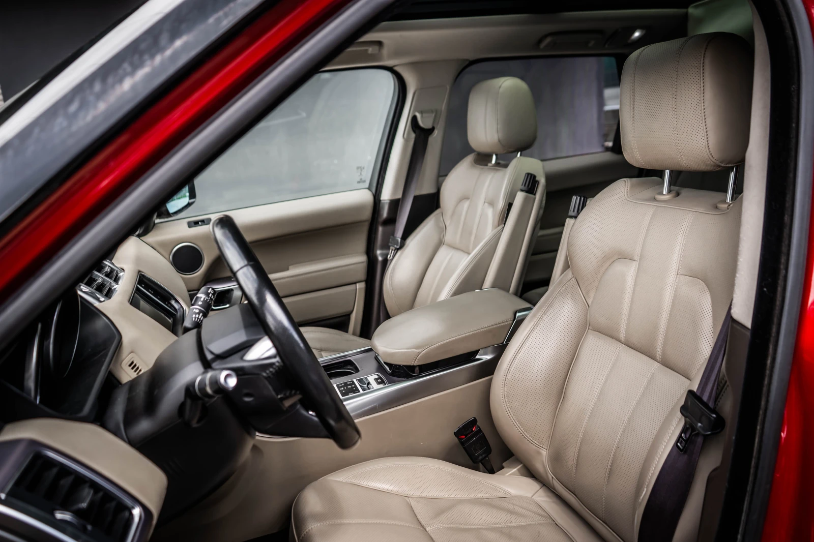 Land Rover Range Rover Sport HSE-SDV6 3.0d, снимка 13 - Автомобили и джипове - 54291927