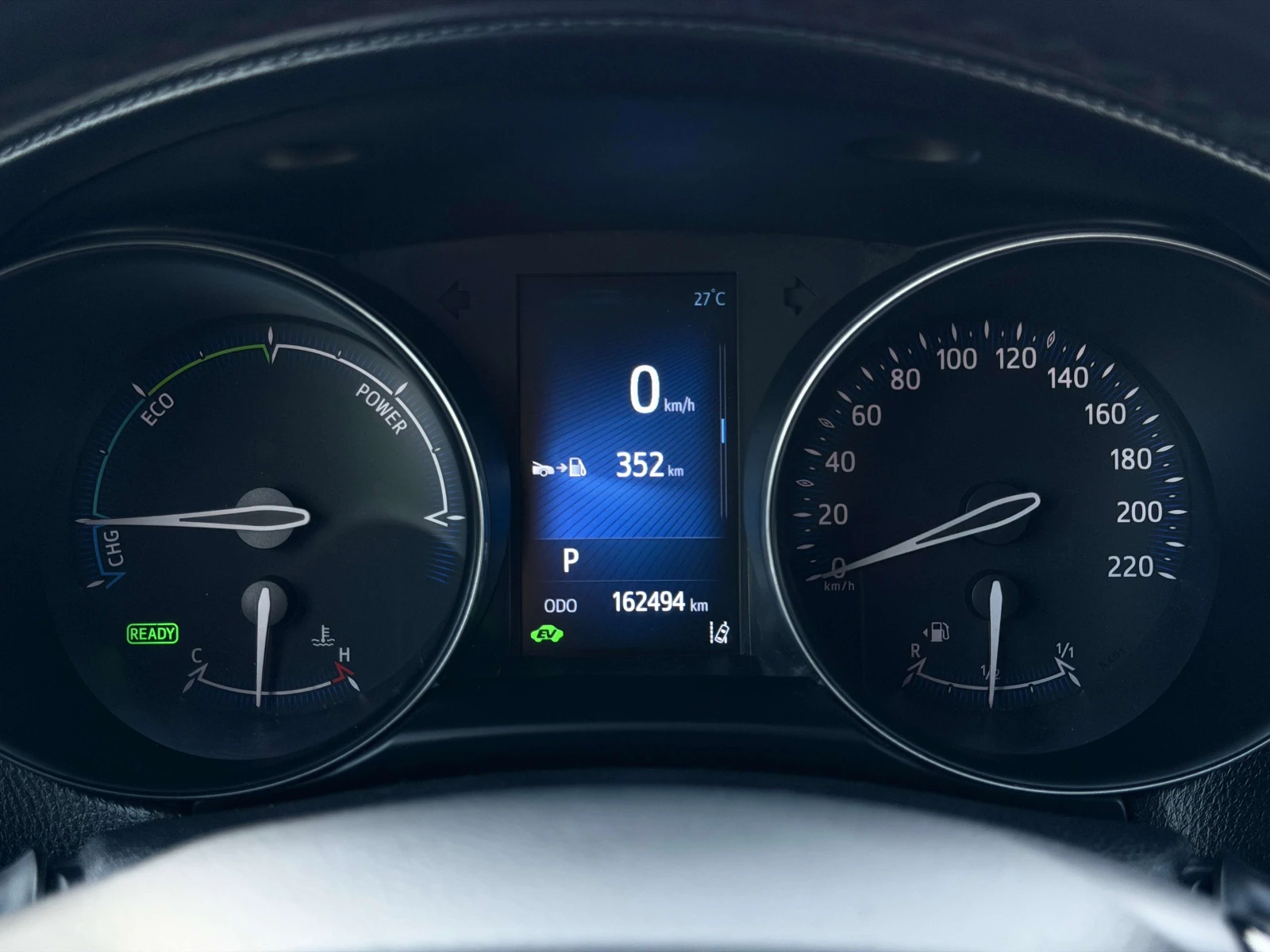 Toyota C-HR 1.8 Hybrid BUSINESS / NAVI / 1 СОБСТВЕНИК, снимка 16 - Автомобили и джипове - 54712092