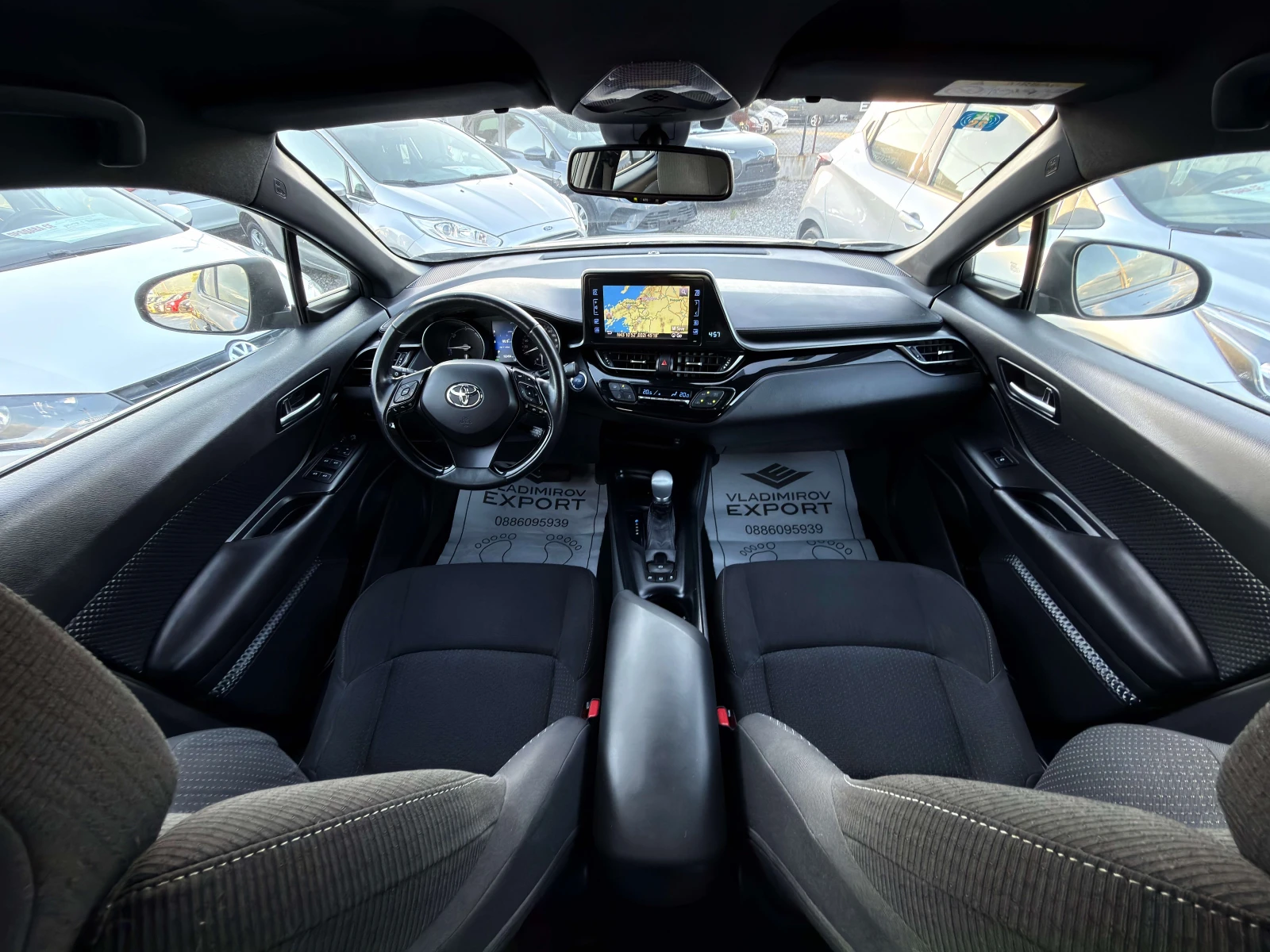 Toyota C-HR 1.8 Hybrid BUSINESS / NAVI / 1 СОБСТВЕНИК, снимка 9 - Автомобили и джипове - 54712092