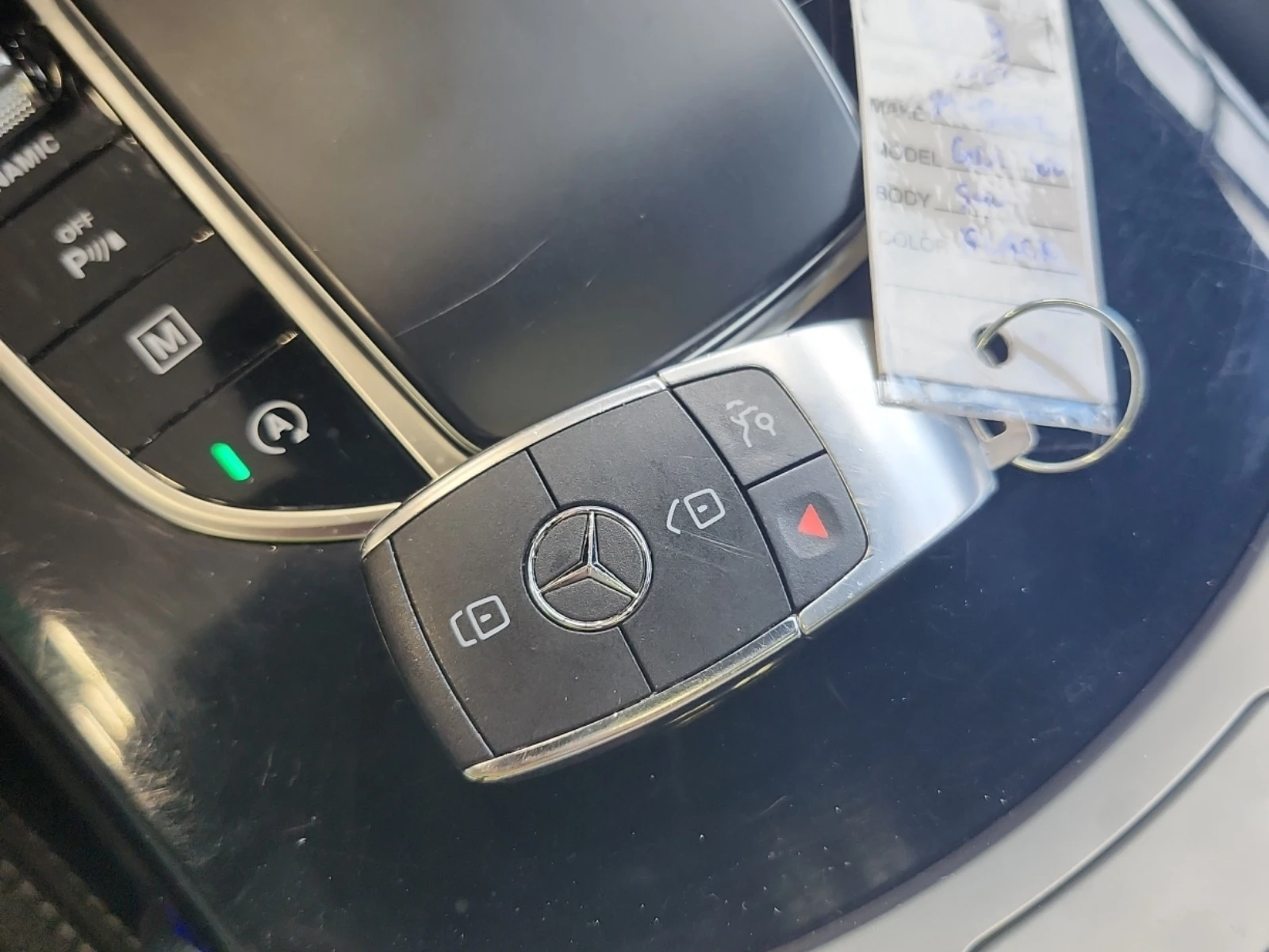 Mercedes-Benz GLC 300, снимка 9 - Автомобили и джипове - 55103948