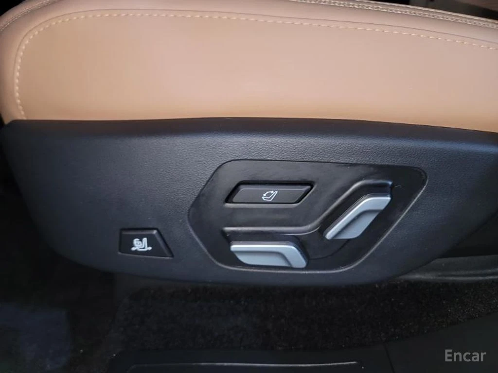 Hyundai Santa fe 1.6* HYBRID* CALIGRAPHY* ОБДУХВАНЕ* 360КАМЕРА* LAN, снимка 14 - Автомобили и джипове - 55753879