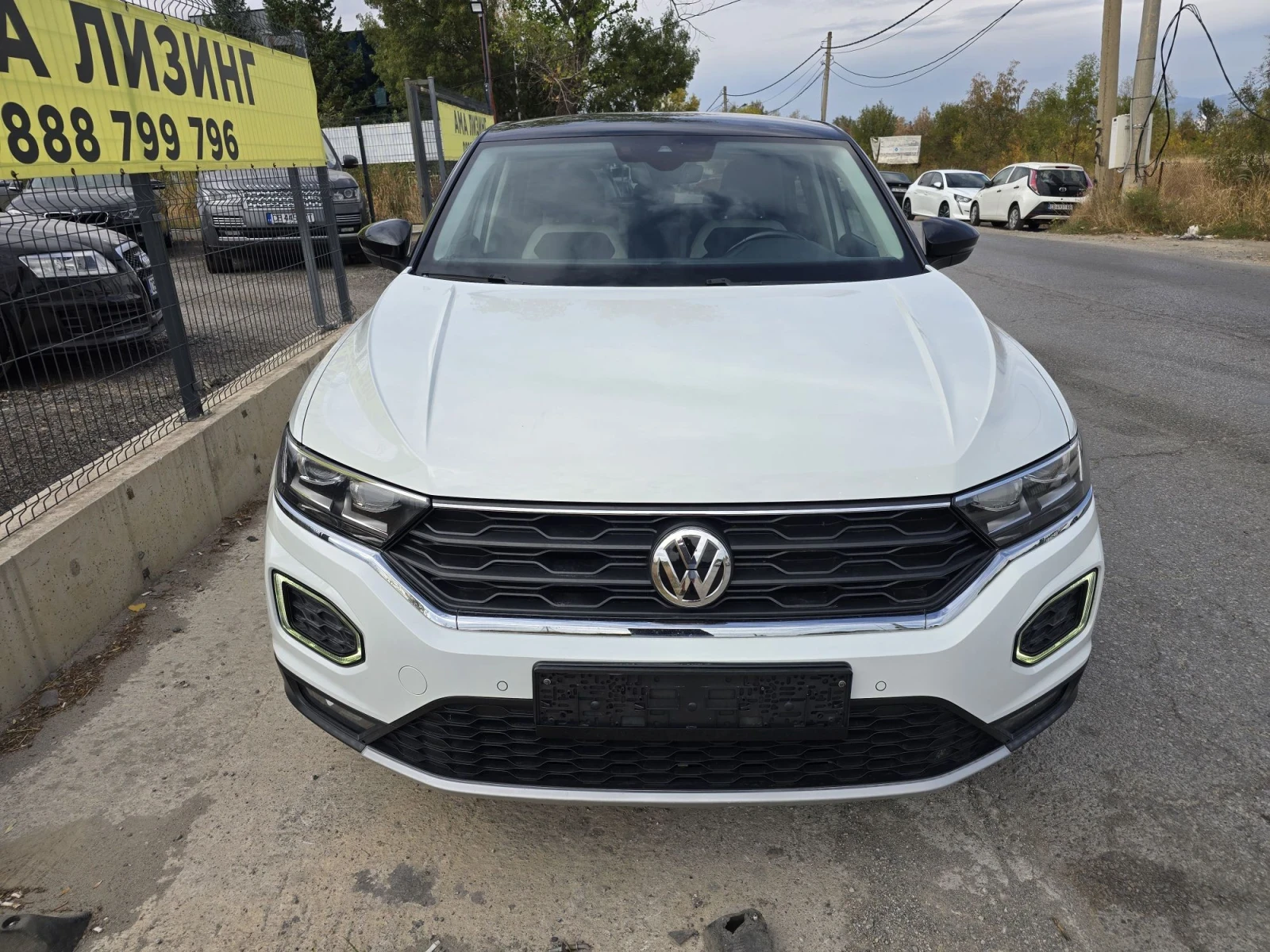 VW T-Roc R-LINE/DIGITAL/CAMERA, снимка 2 - Автомобили и джипове - 56222595
