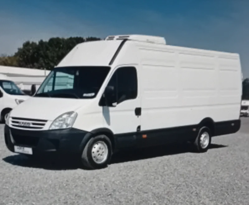 Iveco Daily 35S11, снимка 2 - Бусове и автобуси - 51985348