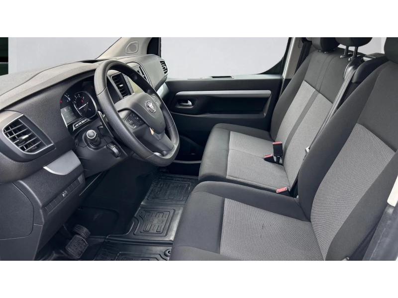 Toyota Proace Месечна вноска от 650 лв., снимка 12 - Бусове и автобуси - 52386074