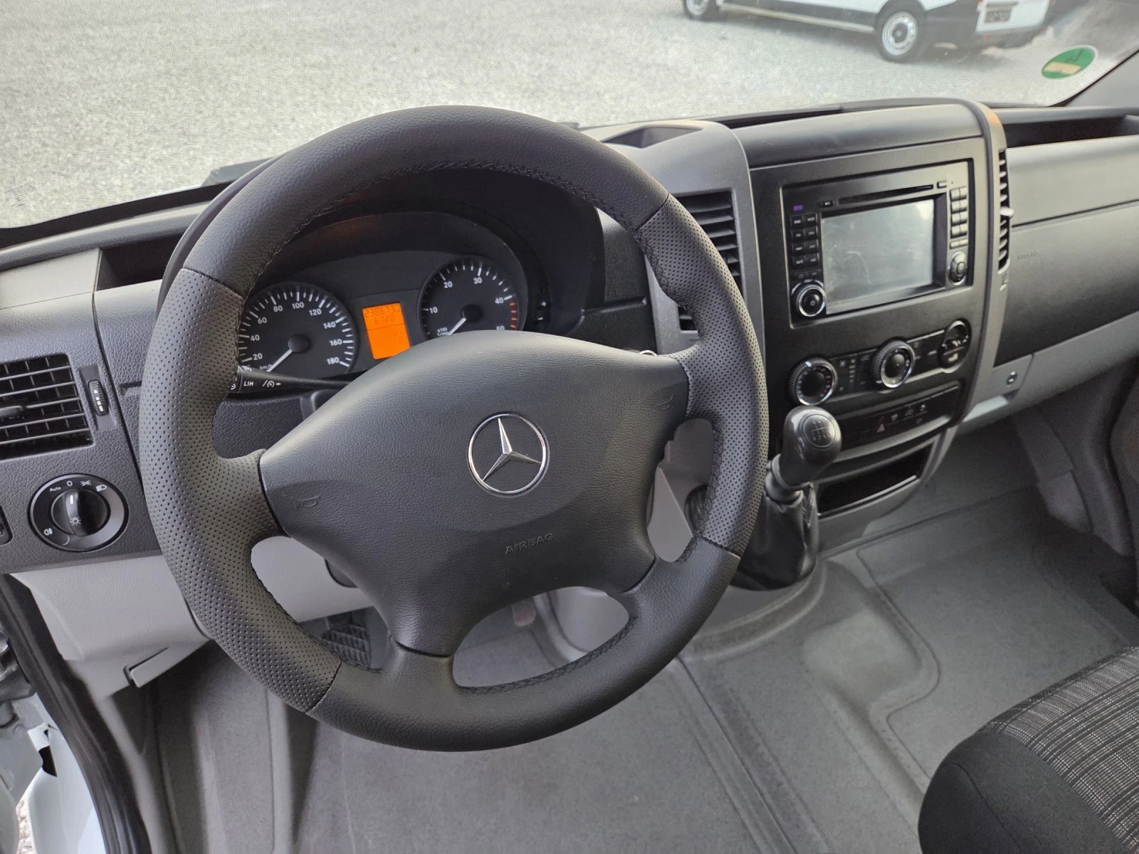Mercedes-Benz Sprinter 316 CDI, Климатик, Нави, Бордови + Брезент - изображение 10