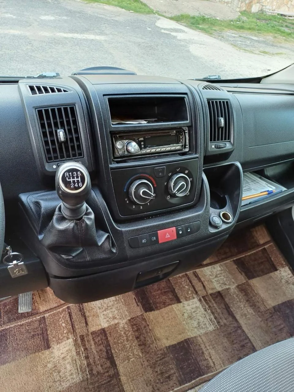 Peugeot Boxer, снимка 3 - Бусове и автобуси - 53944959