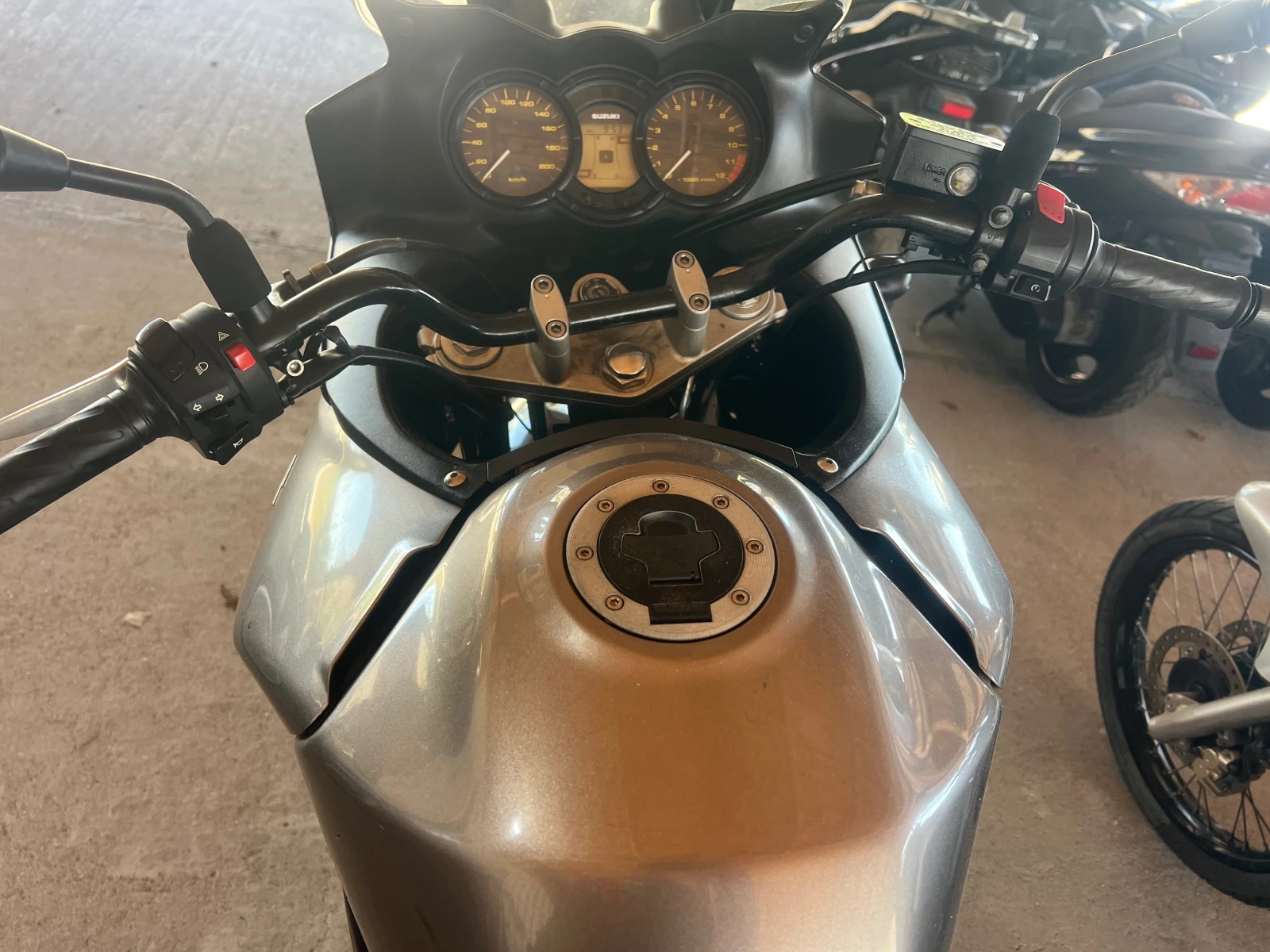 Suzuki V-strom 650 Lizing, снимка 6 - Мотоциклети и мототехника - 54771637