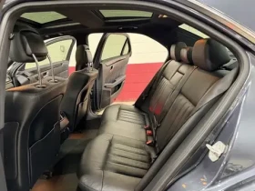 Mercedes-Benz E 350 D * AMG * ПАНОРАМА * BLIND SPOT * CARFAX * , снимка 14