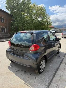 Toyota Aygo 1.0VVTI Топ състояния като нова, снимка 5