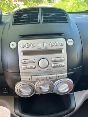 Daihatsu Sirion 1.3 автомат, снимка 7