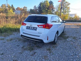 Toyota Auris, снимка 6