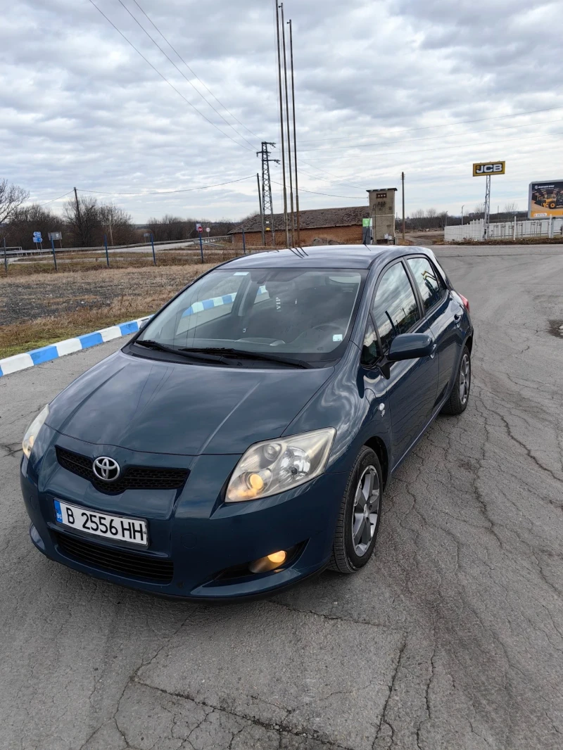 Toyota Auris, снимка 2 - Автомобили и джипове - 48527182