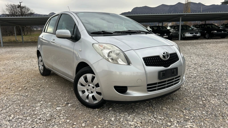 Toyota Yaris 1.0-ИТАЛИЯ-EURO4-КЛИМА, снимка 1 - Автомобили и джипове - 48724943