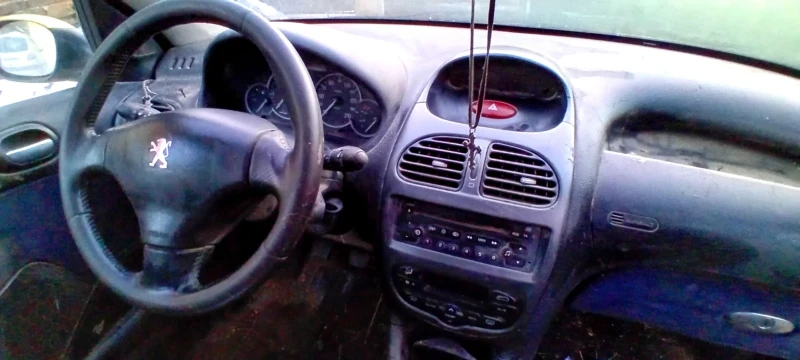 Peugeot 206, снимка 2 - Автомобили и джипове - 48984014