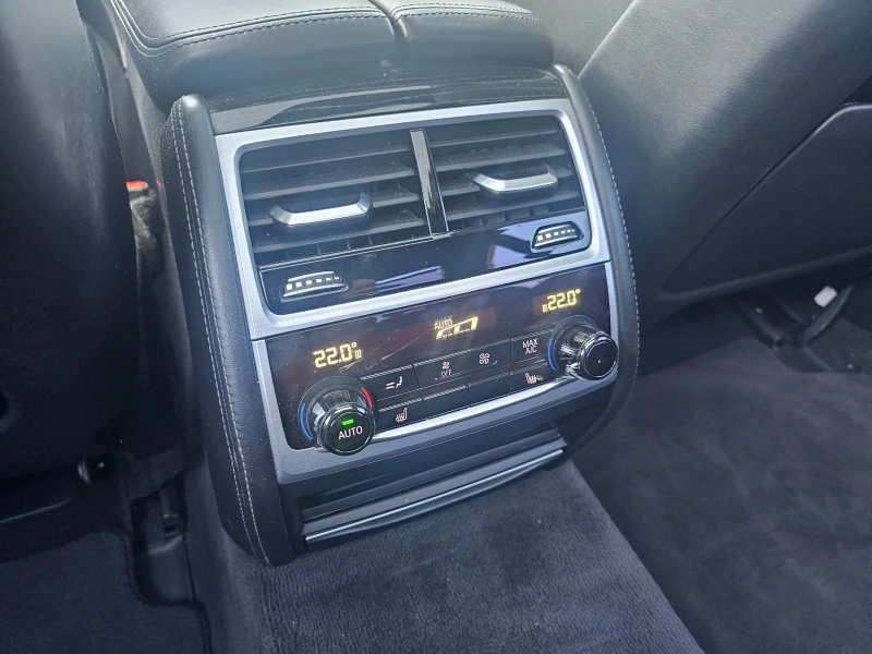 BMW 750 Li Msport, снимка 14 - Автомобили и джипове - 50714360