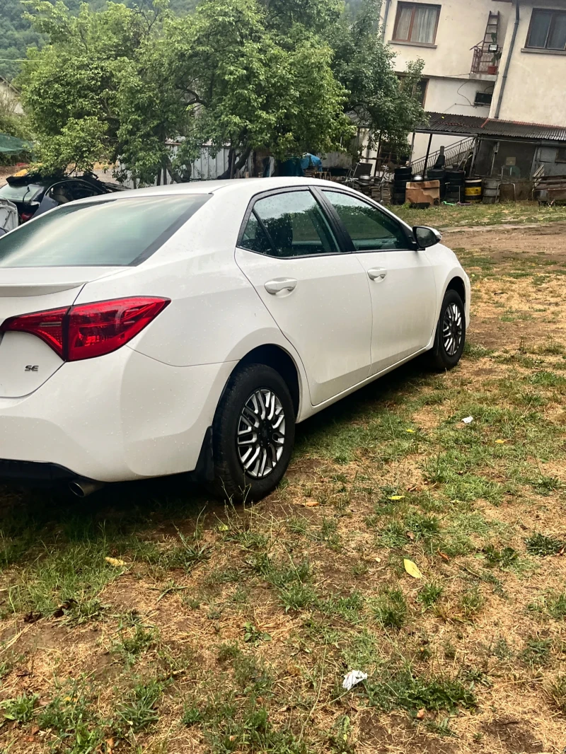 Toyota Corolla Se, снимка 6 - Автомобили и джипове - 52218075