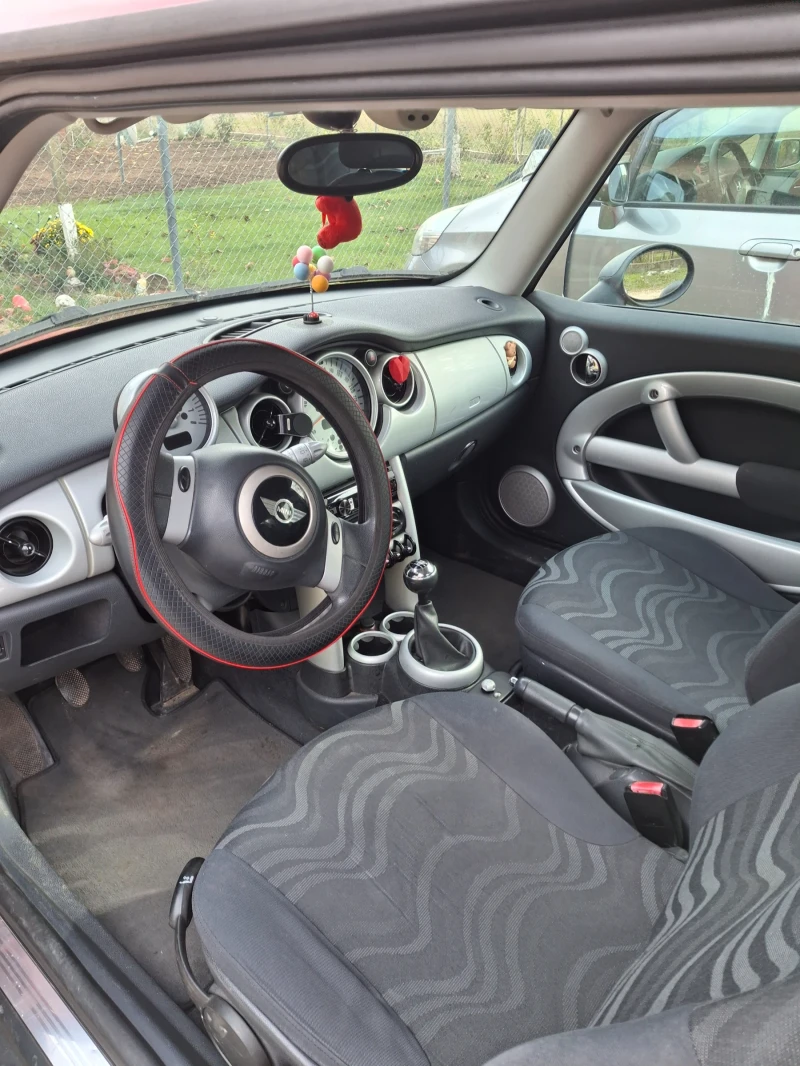Mini One, снимка 9 - Автомобили и джипове - 52777173