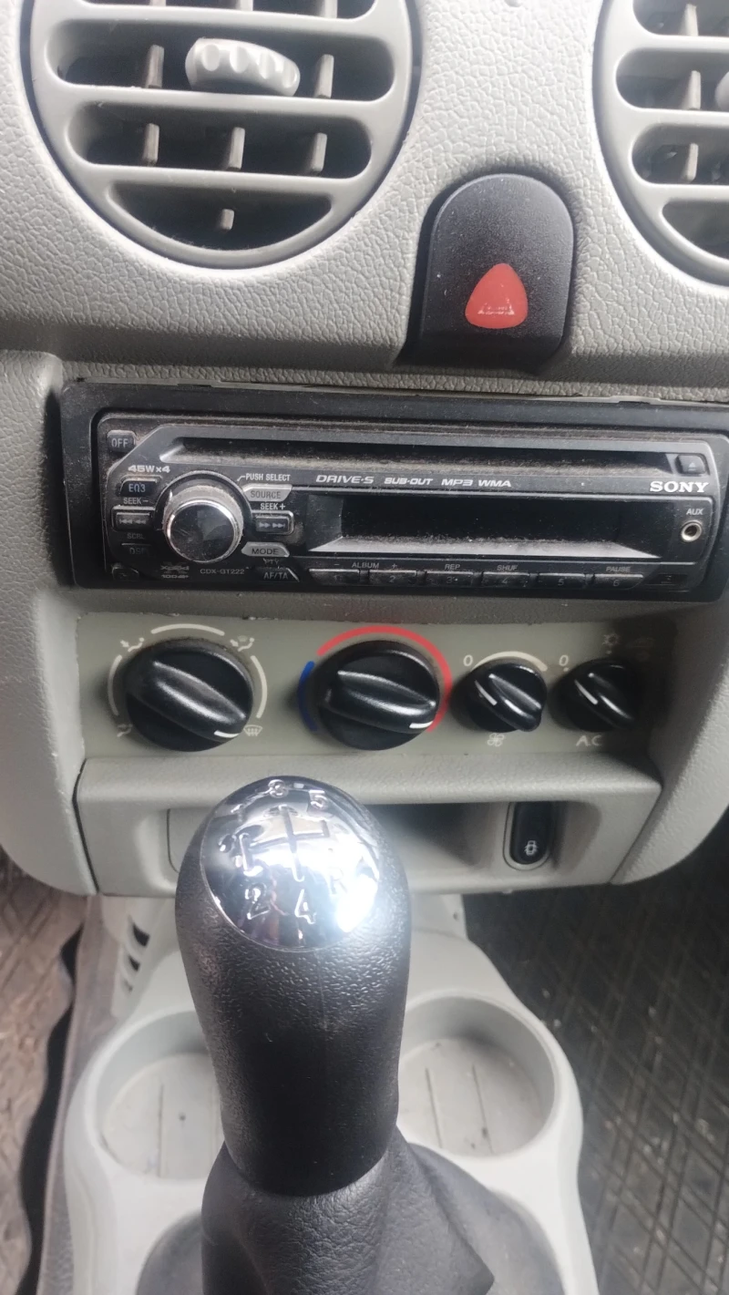 Renault Kangoo 1, 5 DCI, снимка 7 - Автомобили и джипове - 52104916