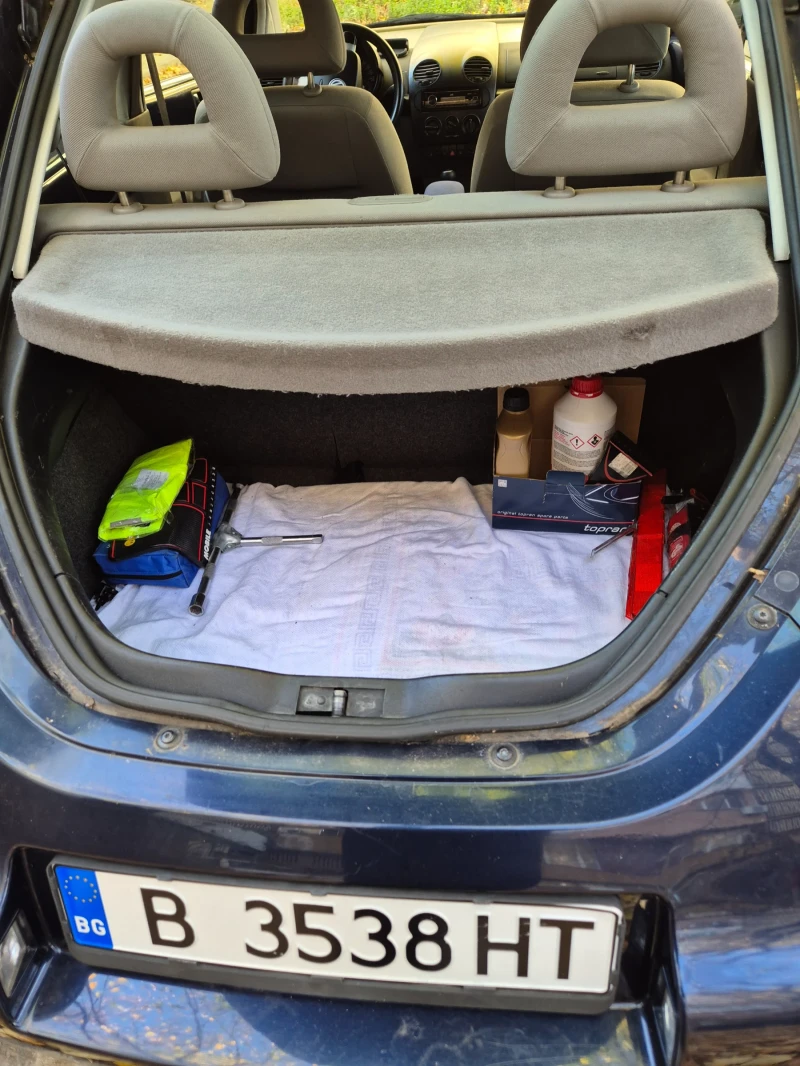 VW New beetle, снимка 6 - Автомобили и джипове - 52267886