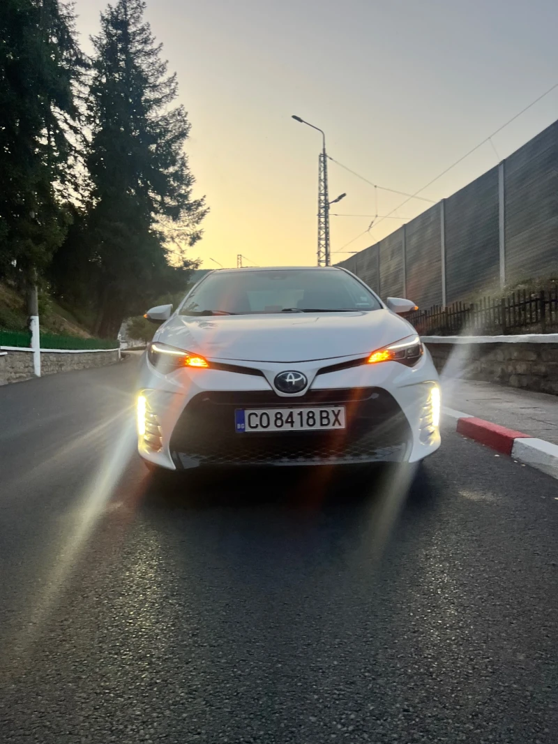 Toyota Corolla Se - 24680 лв. - 75930110 1