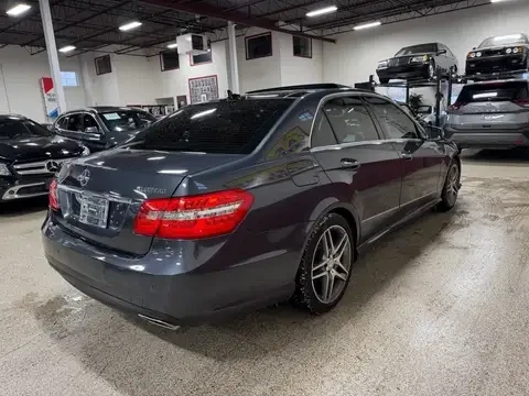 Mercedes-Benz E 350 D * AMG * ПАНОРАМА * BLIND SPOT * CARFAX * , снимка 4 - Автомобили и джипове - 54622039