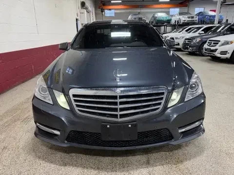 Mercedes-Benz E 350 D * AMG * ПАНОРАМА * BLIND SPOT * CARFAX * , снимка 2 - Автомобили и джипове - 54622039