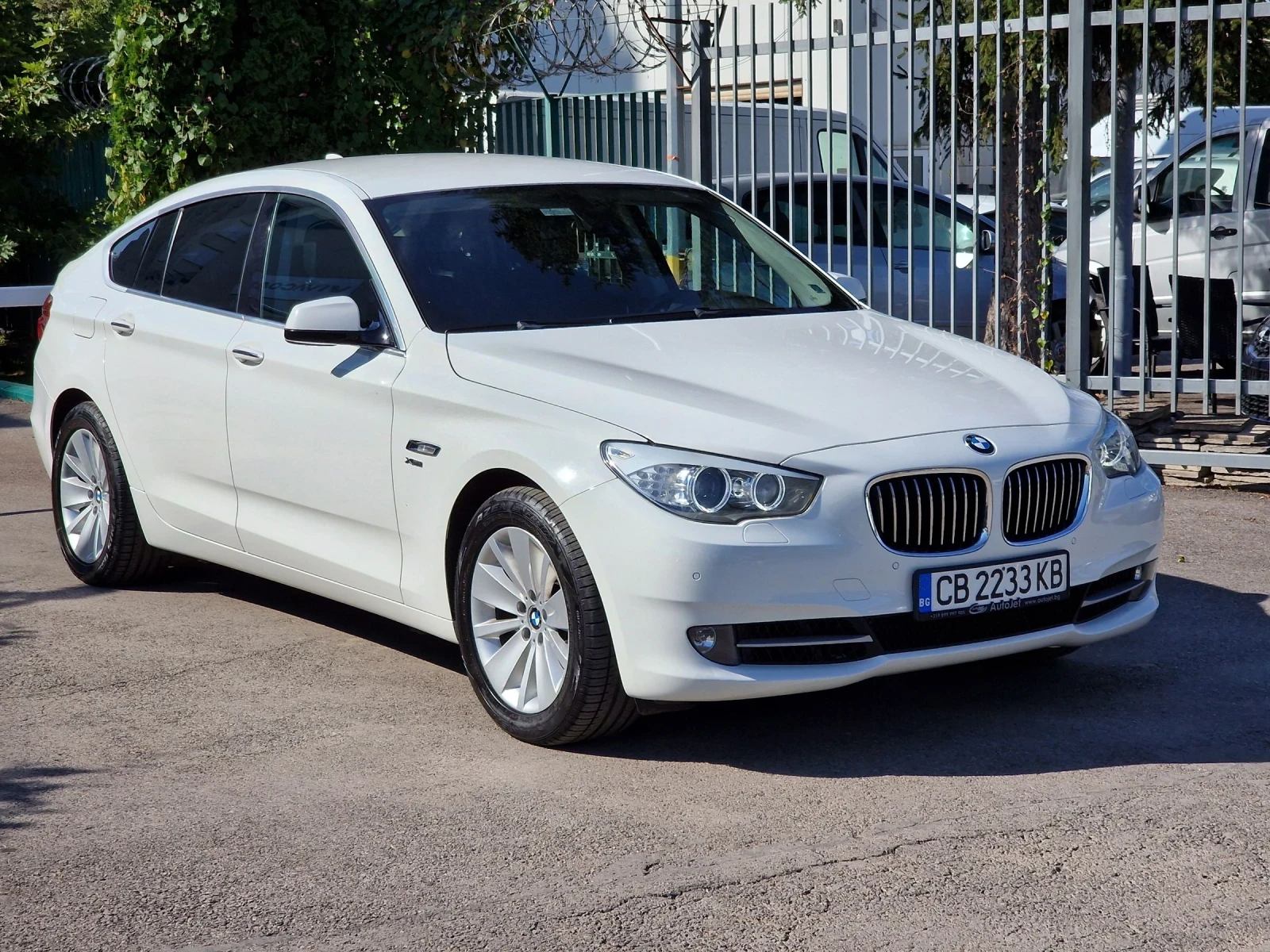 BMW 5 Gran Turismo 535d Xdrive  - изображение 3