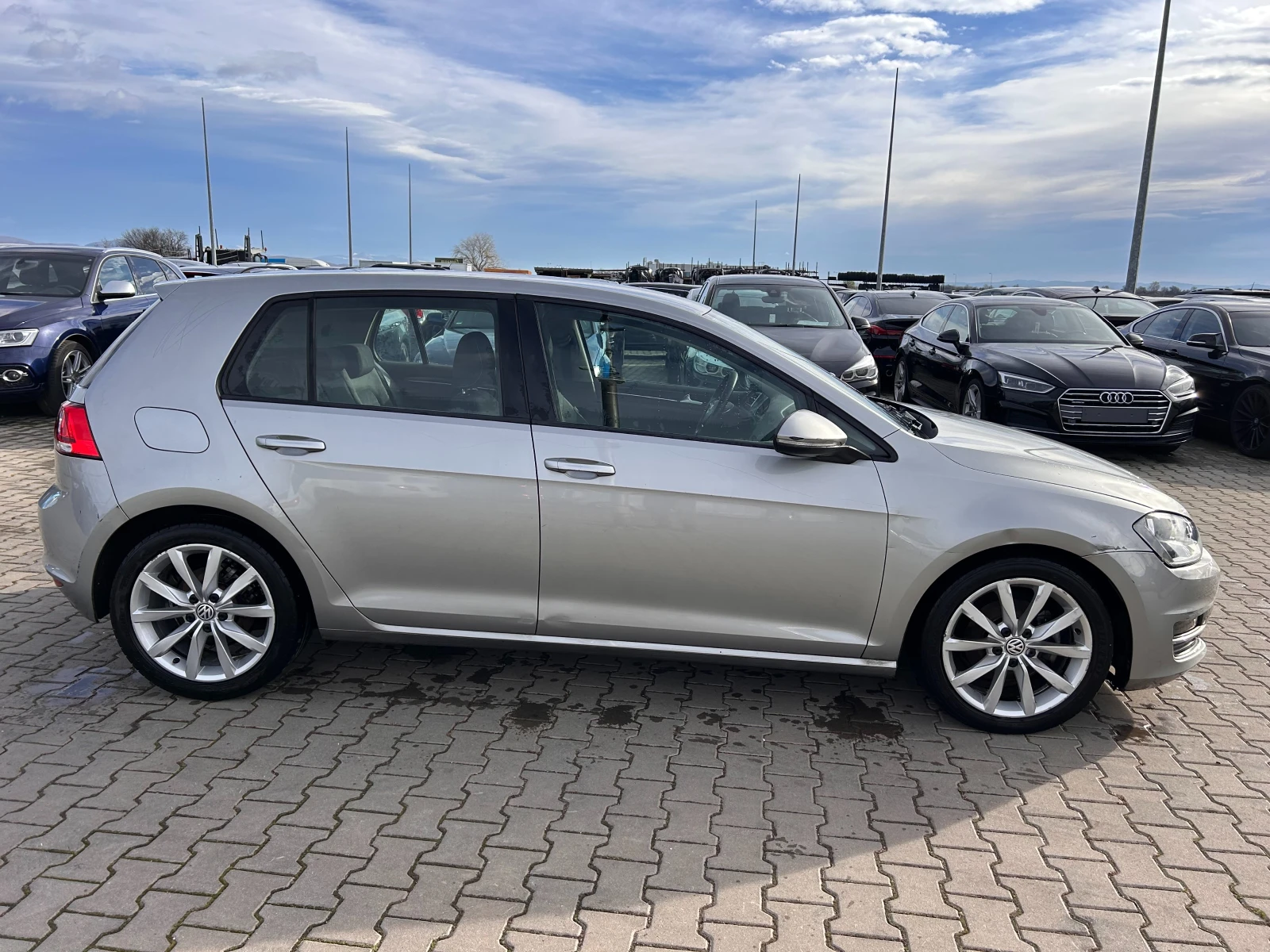 VW Golf 1.6TDI NAVI EURO 5 - изображение 5