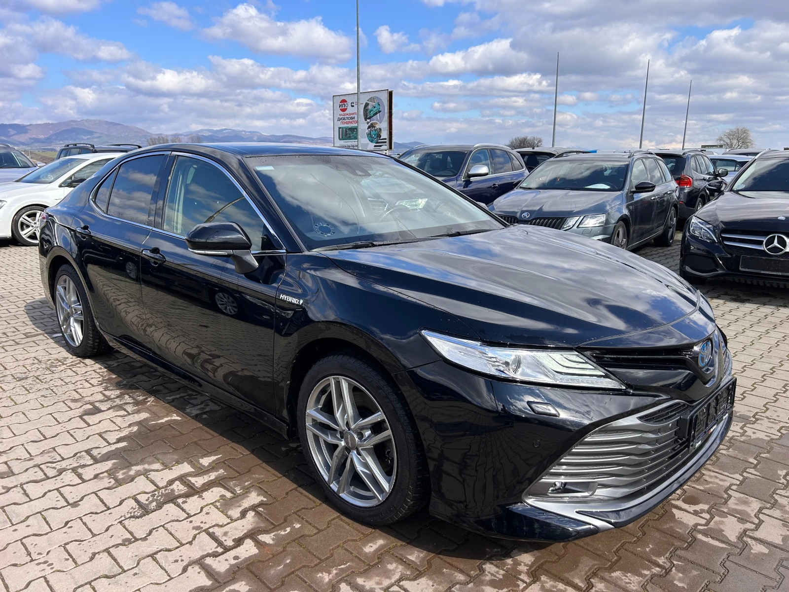 Toyota Camry 2.5HYBRID AVTOMAT/KOJA/NAVI EURO 6 - изображение 4