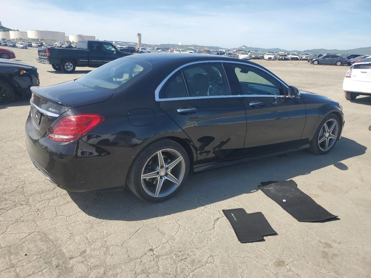 Mercedes-Benz C 300 4MATIC * Възможност за Лизинг*  - изображение 3