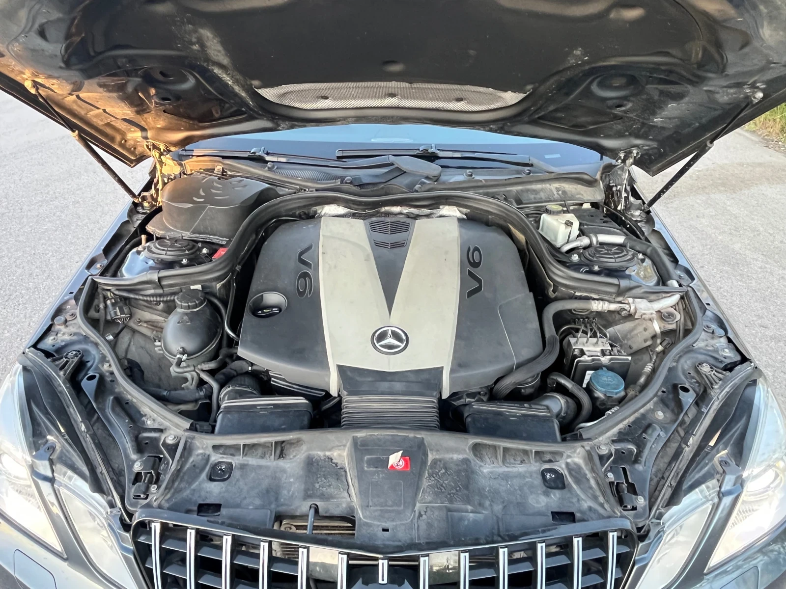 Mercedes-Benz E 350 3.5 CDI 4 MATIC | Mobile.bg — изображение 14