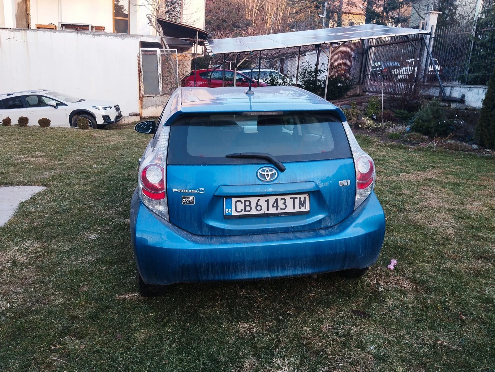 Toyota Prius 1.5 hibrid - изображение 2
