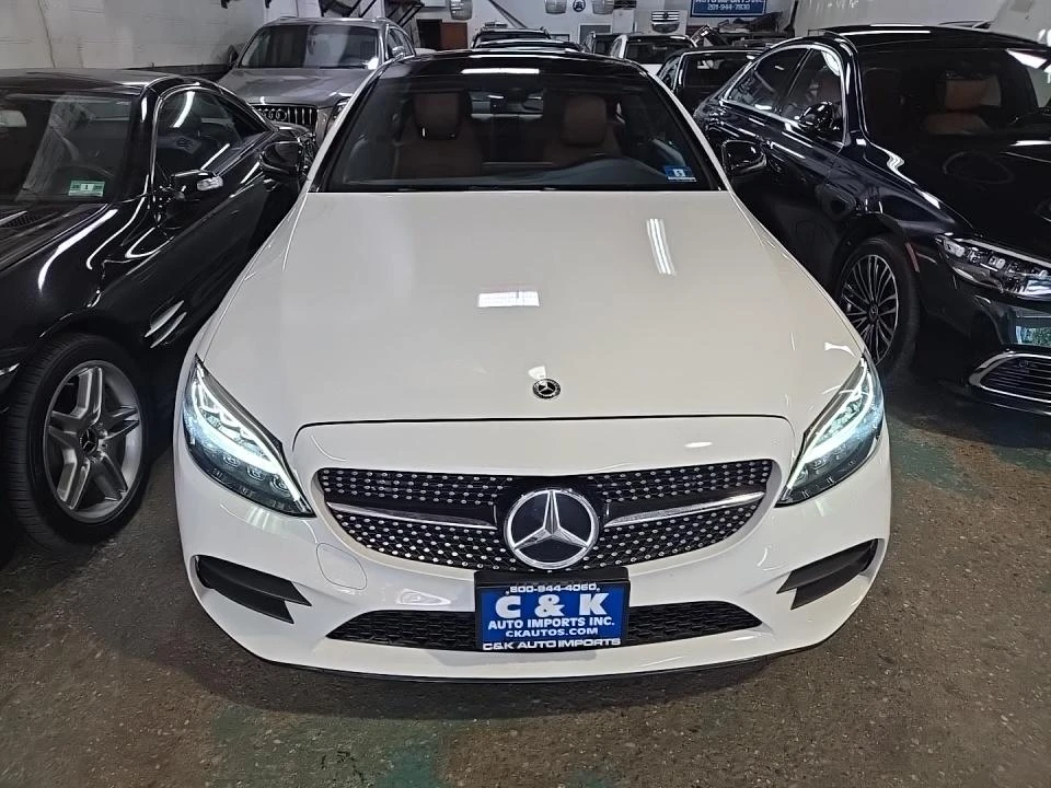 Mercedes-Benz C 300 * 4MATIC * CARFAX * ЦЕНА ДО БЪЛГАРИЯ - изображение 2