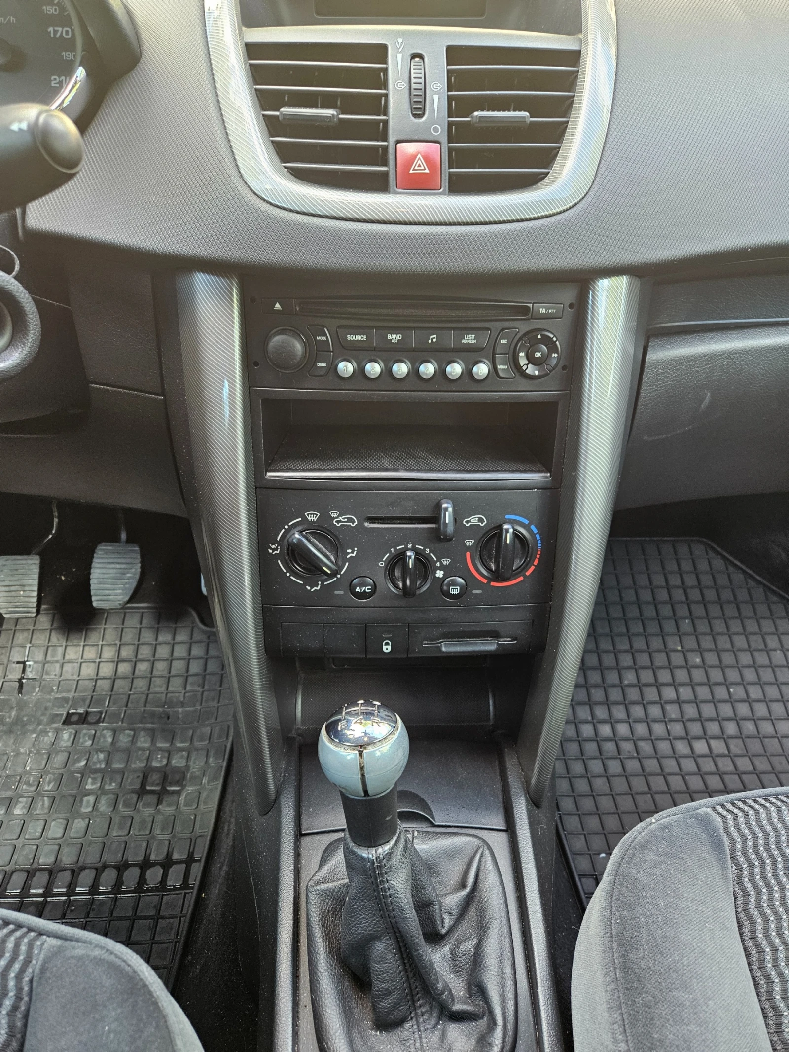 Peugeot 207 | Mobile.bg   6