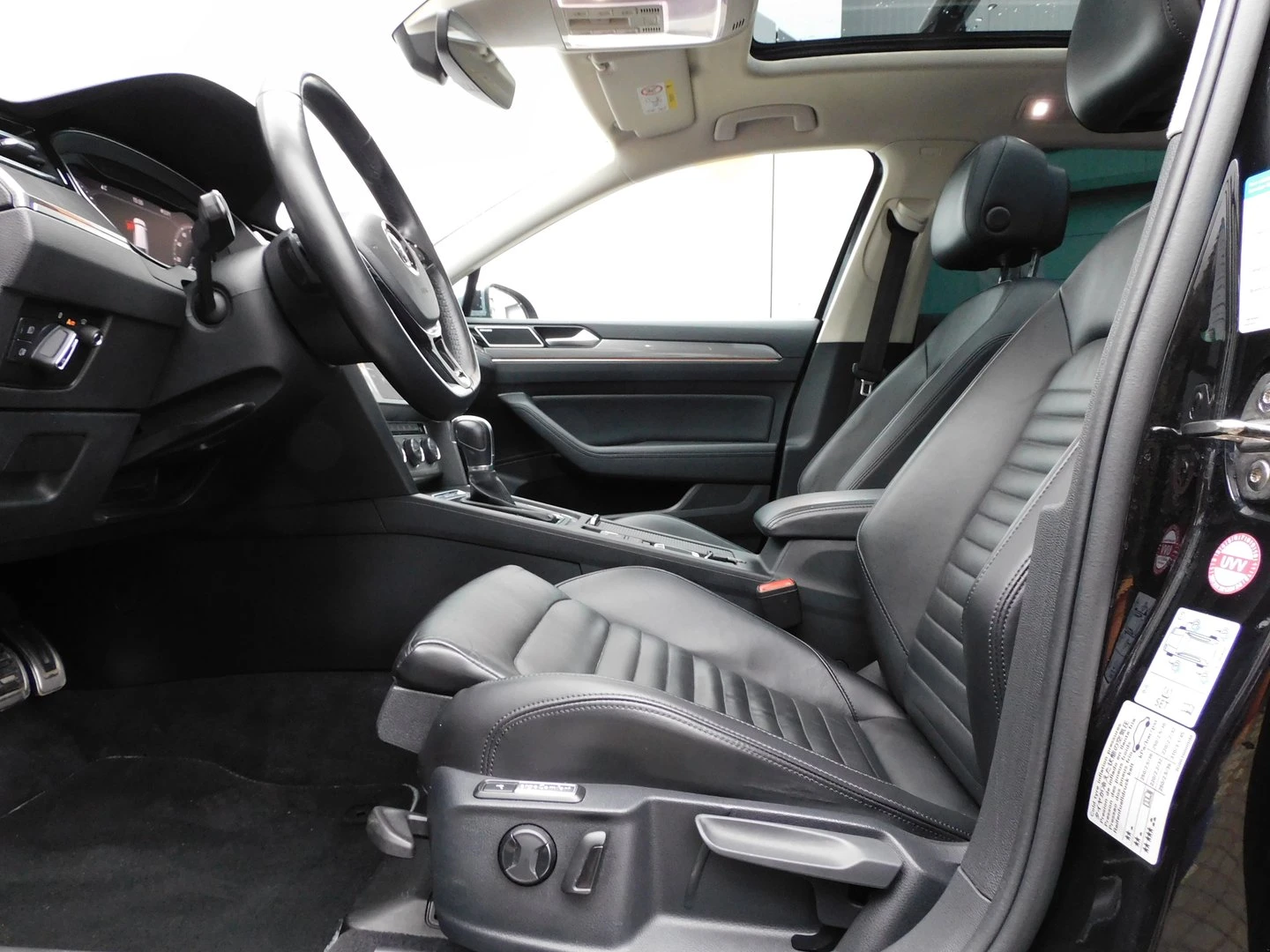 VW Passat 2.0TDI BMT 4MOTION - изображение 8