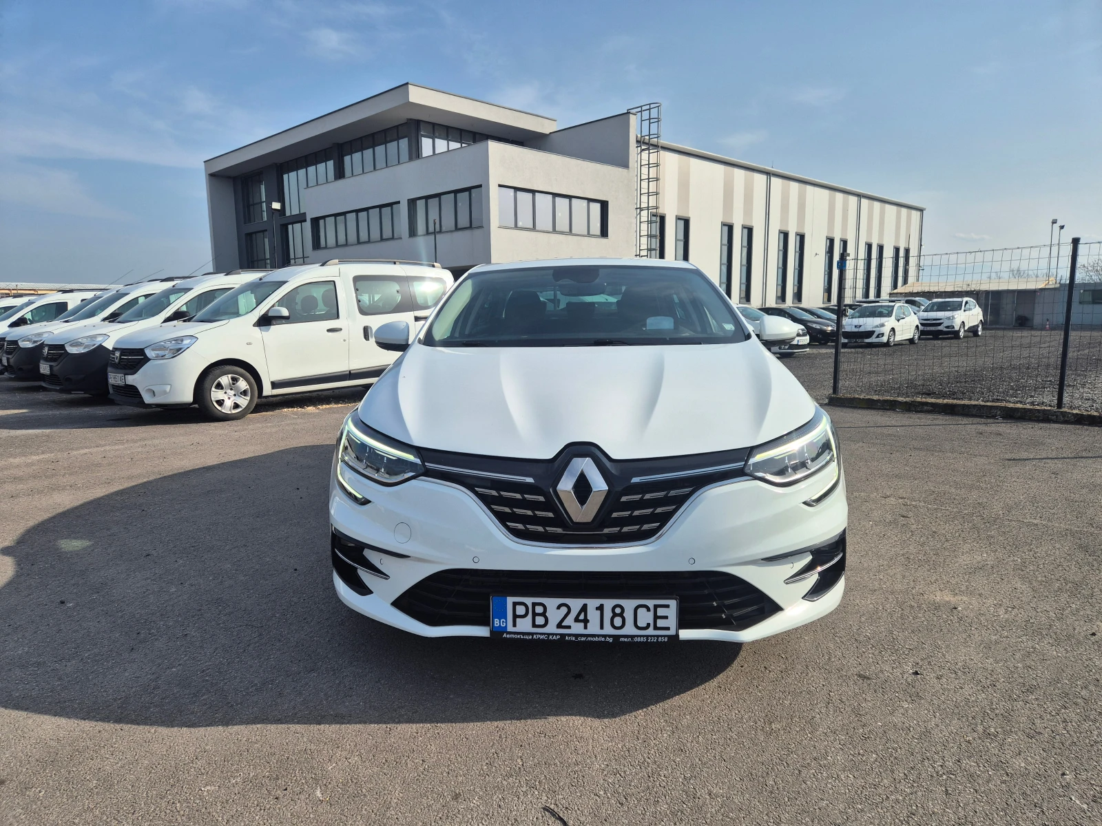 Renault Megane INTENS A/T= 1, 5DCI-115кс , снимка 8 - Автомобили и джипове - 53712611