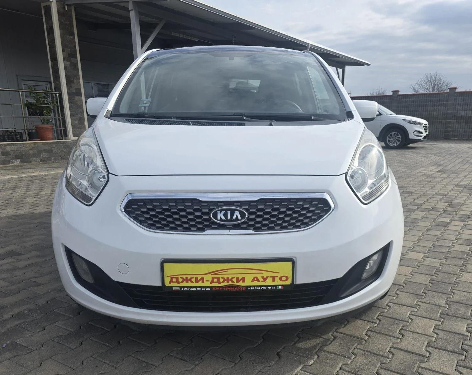 Kia Venga 1.4CRDI, снимка 2 - Автомобили и джипове - 54234833