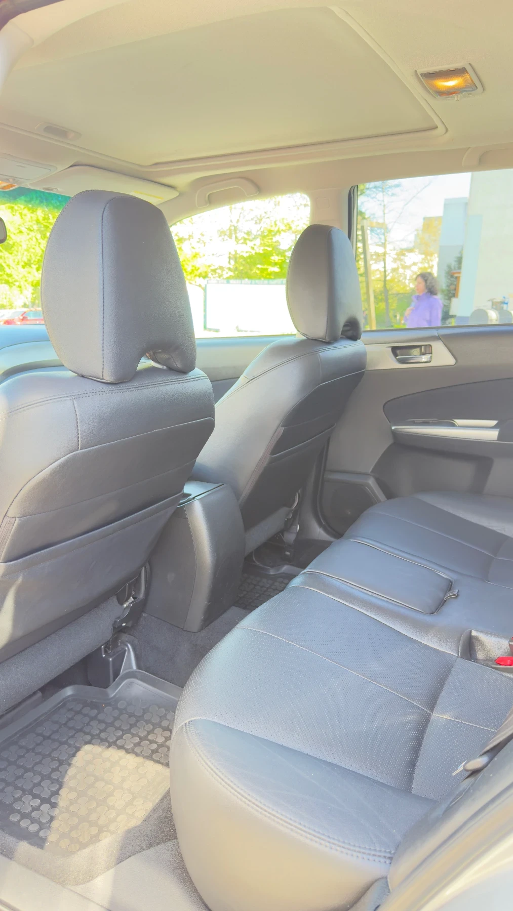 Subaru Forester 2.5X Touring 4x4, снимка 8 - Автомобили и джипове - 54401537