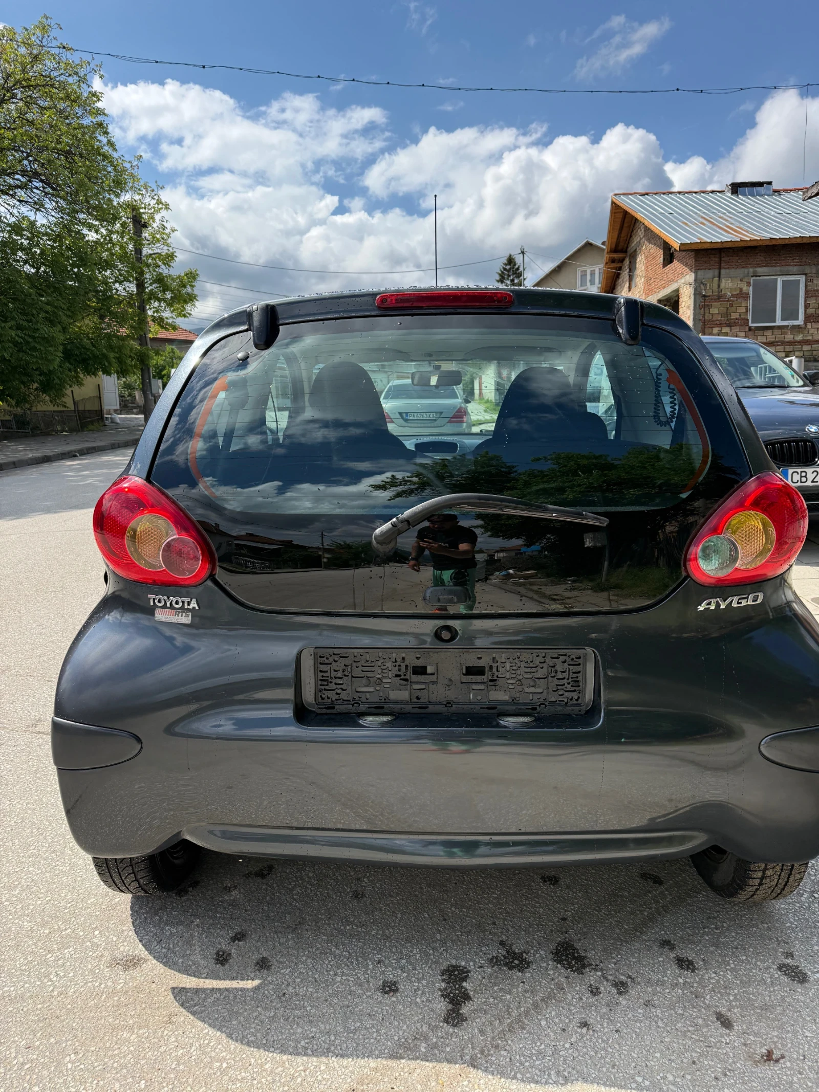 Toyota Aygo 1.0VVTI Топ състояния като нова, снимка 6 - Автомобили и джипове - 54658084