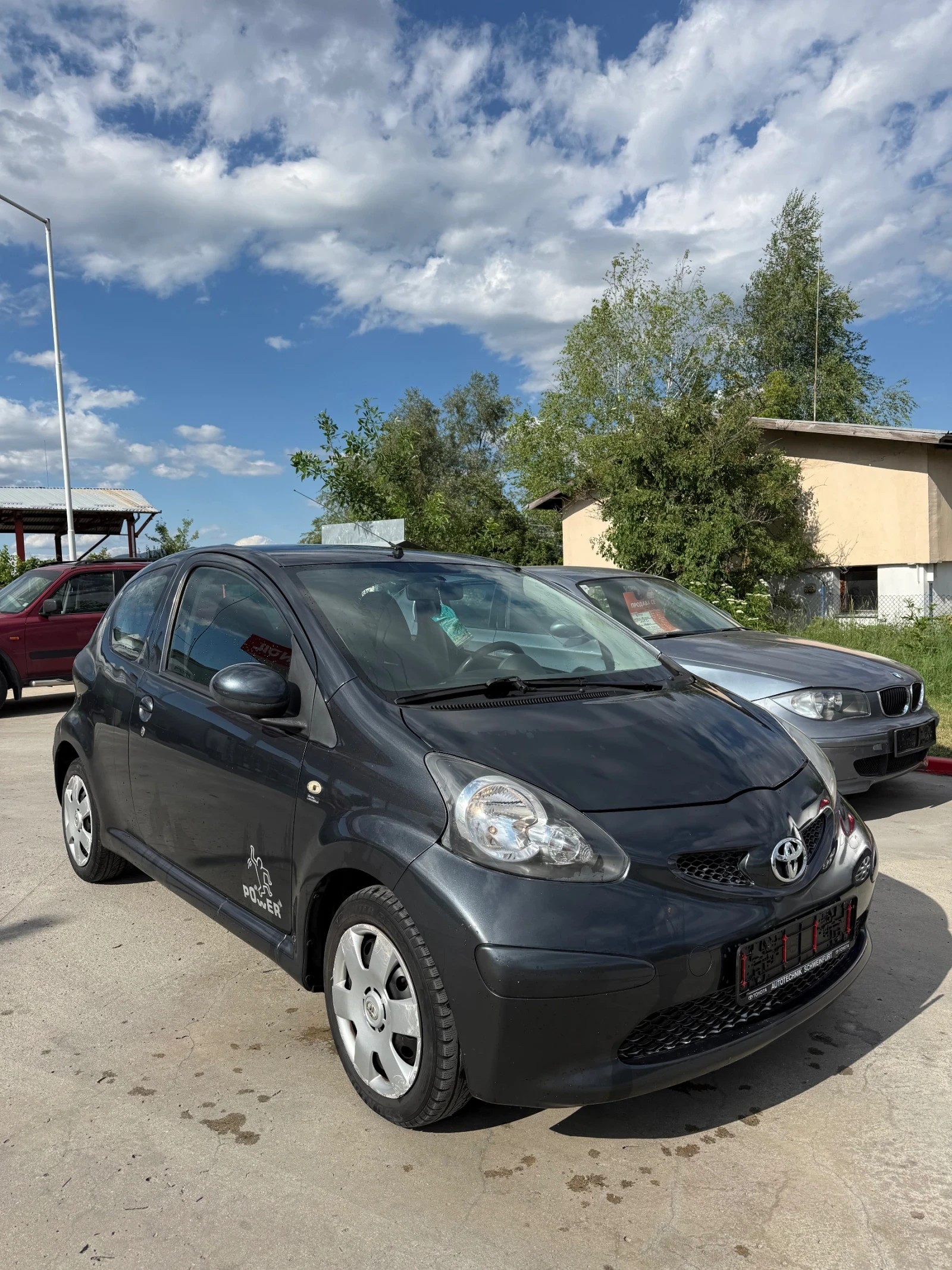 Toyota Aygo 1.0i Топ състояния като нова обслужена климатик