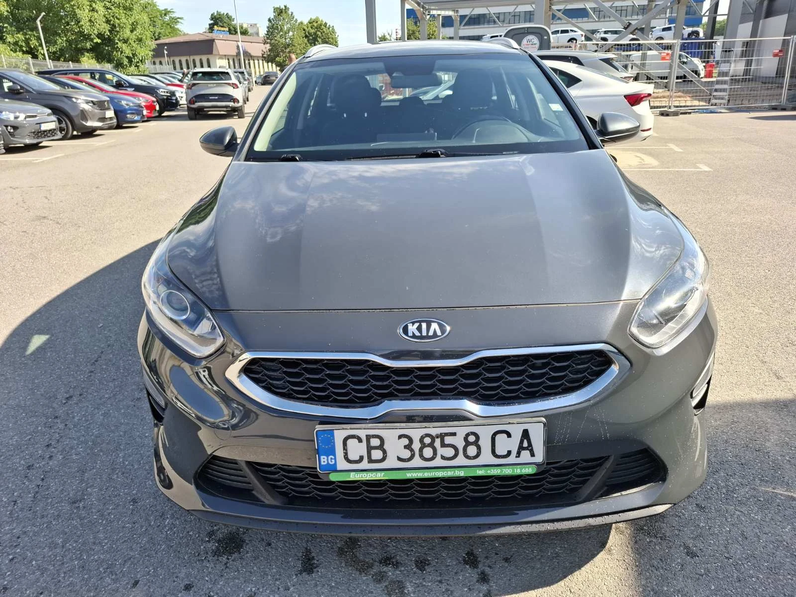 Kia Ceed 1.6 crdi SW Гаранция, снимка 2 - Автомобили и джипове - 54960639