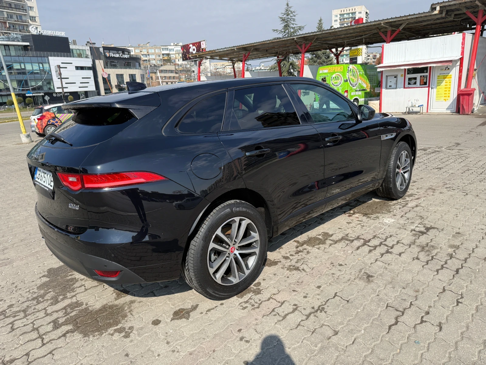 Jaguar E-pace R-Dynamic, снимка 4 - Автомобили и джипове - 55092289