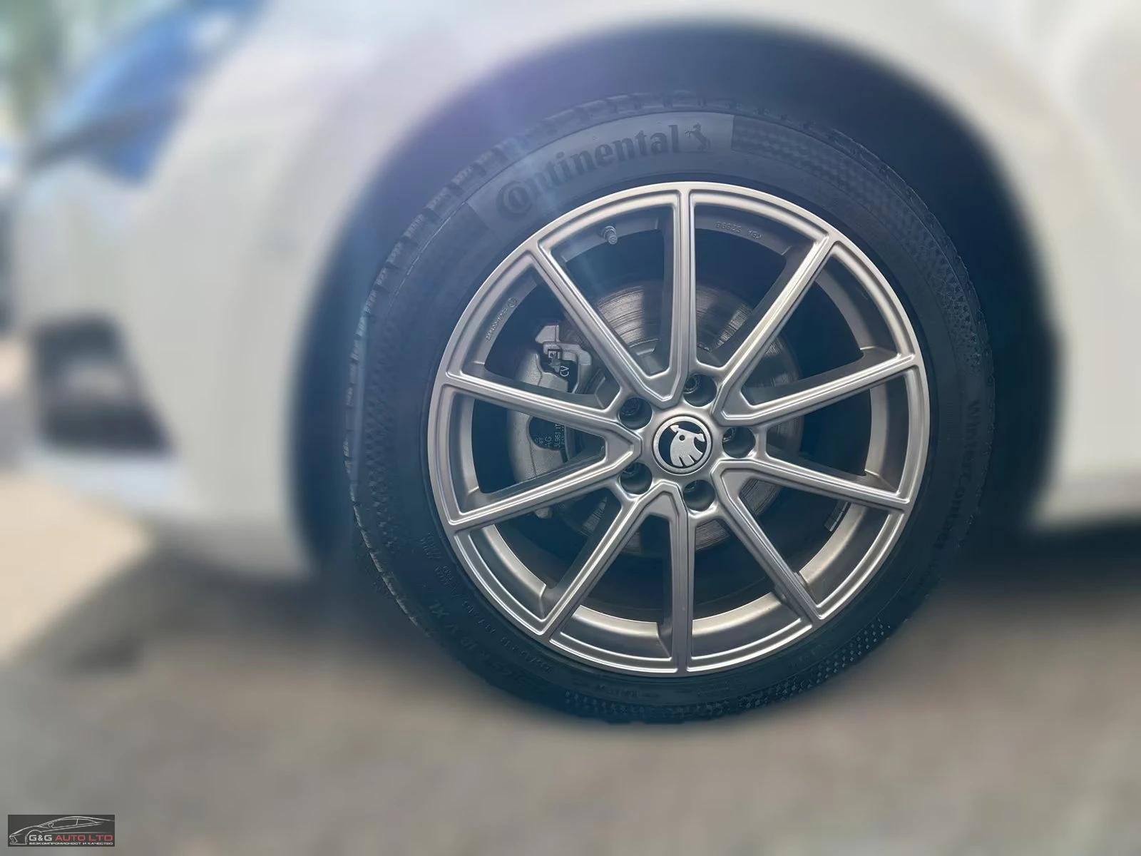Skoda Superb 2.0/LIMITED EDITION/4X4/NAVI/ACC/KLESS/360/574z, снимка 8 - Автомобили и джипове - 55222216