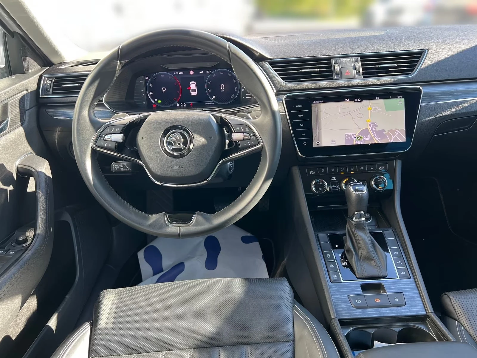 Skoda Superb 2.0/LIMITED EDITION/4X4/NAVI/ACC/KLESS/360/574z, снимка 12 - Автомобили и джипове - 55222216