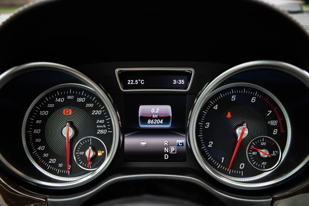 Mercedes-Benz GLS 450 AMG/Панорама/360/подгеви/обдухване/масажи/Harman/, снимка 12 - Автомобили и джипове - 55392723