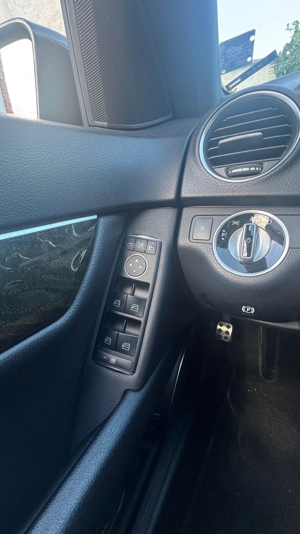 Mercedes-Benz C 250 AMG-Пакет, снимка 11 - Автомобили и джипове - 55944076