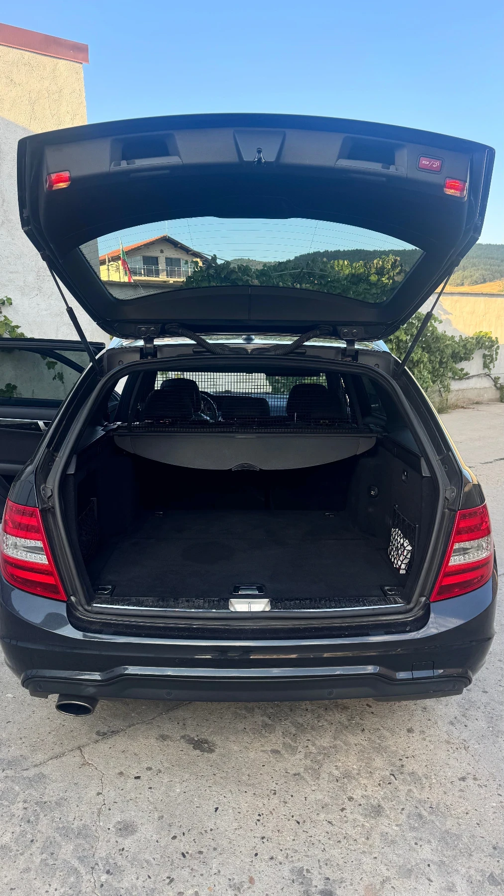 Mercedes-Benz C 250 AMG-Пакет, снимка 9 - Автомобили и джипове - 55944076