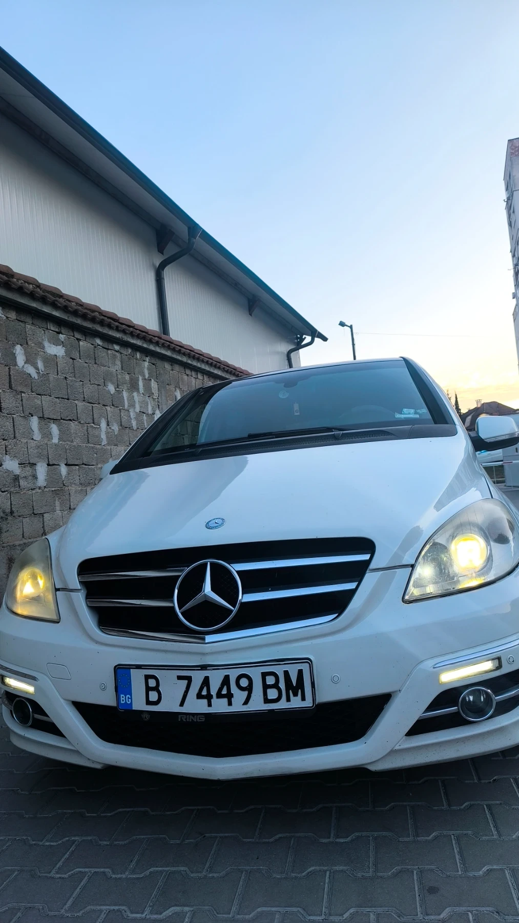 Mercedes-Benz B 180, снимка 6 - Автомобили и джипове - 56090274