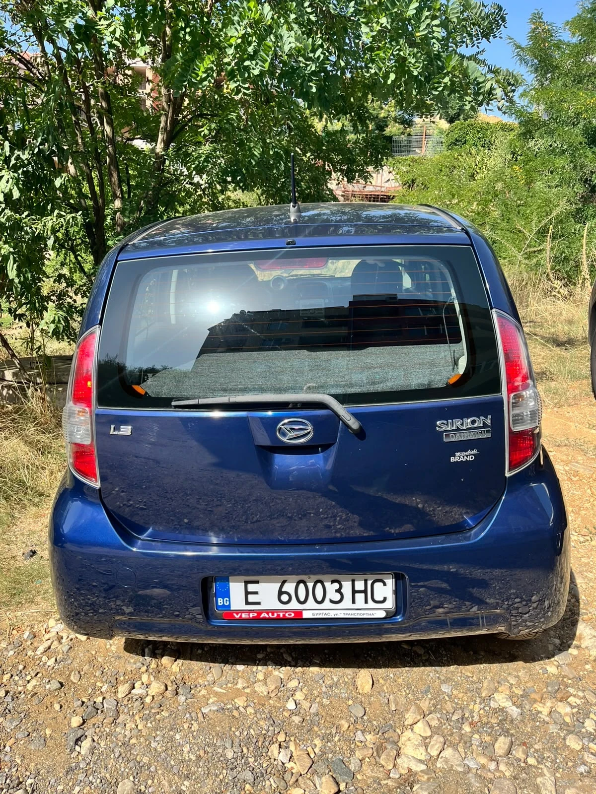 Daihatsu Sirion 1.3 автомат, снимка 9 - Автомобили и джипове - 56192462